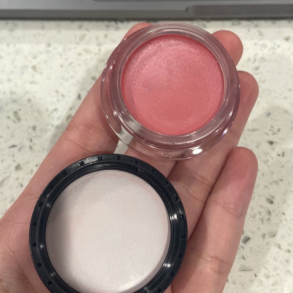 Cle de Peau Never used Cleam blush